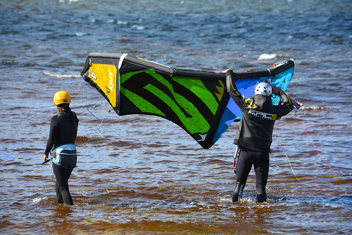 EPIC KITES KITEBOARDING JUNIOR PRO V2 4 Kite Action